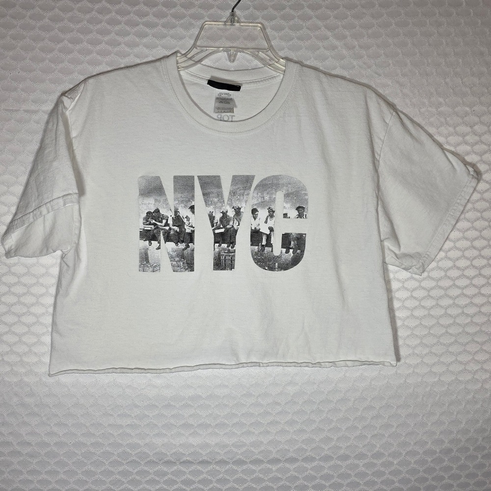 Top of the Rock NYC Graphic Crop Top White Short Sleeve Cotton Tee Large